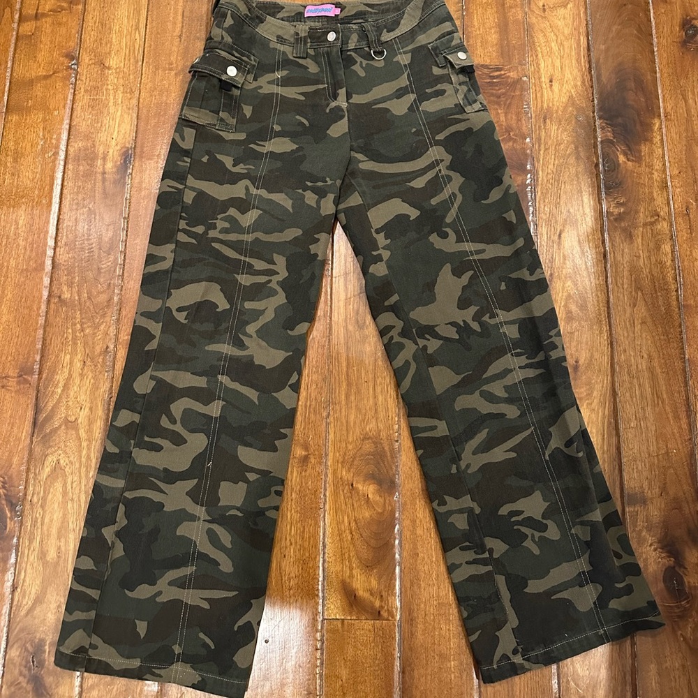 Cool camo pants